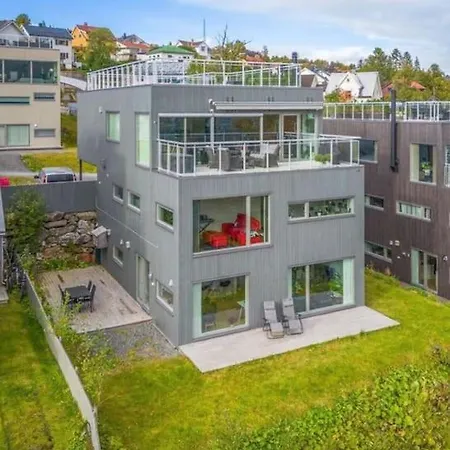 And Family Friendly With Parking Appartement *