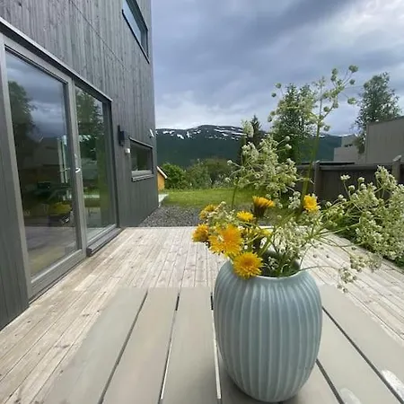 And Family Friendly With Parking * Tromso